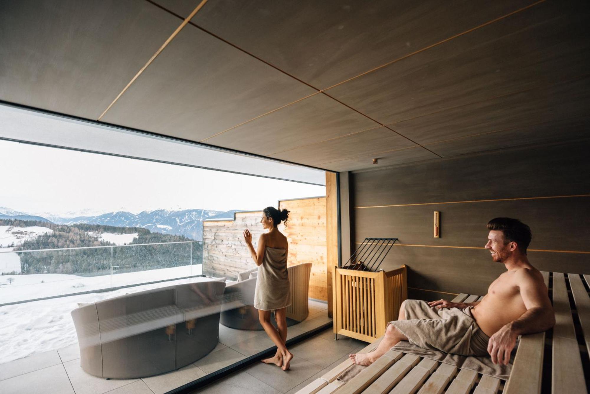 Hotel Avelina Hafling Buitenkant foto